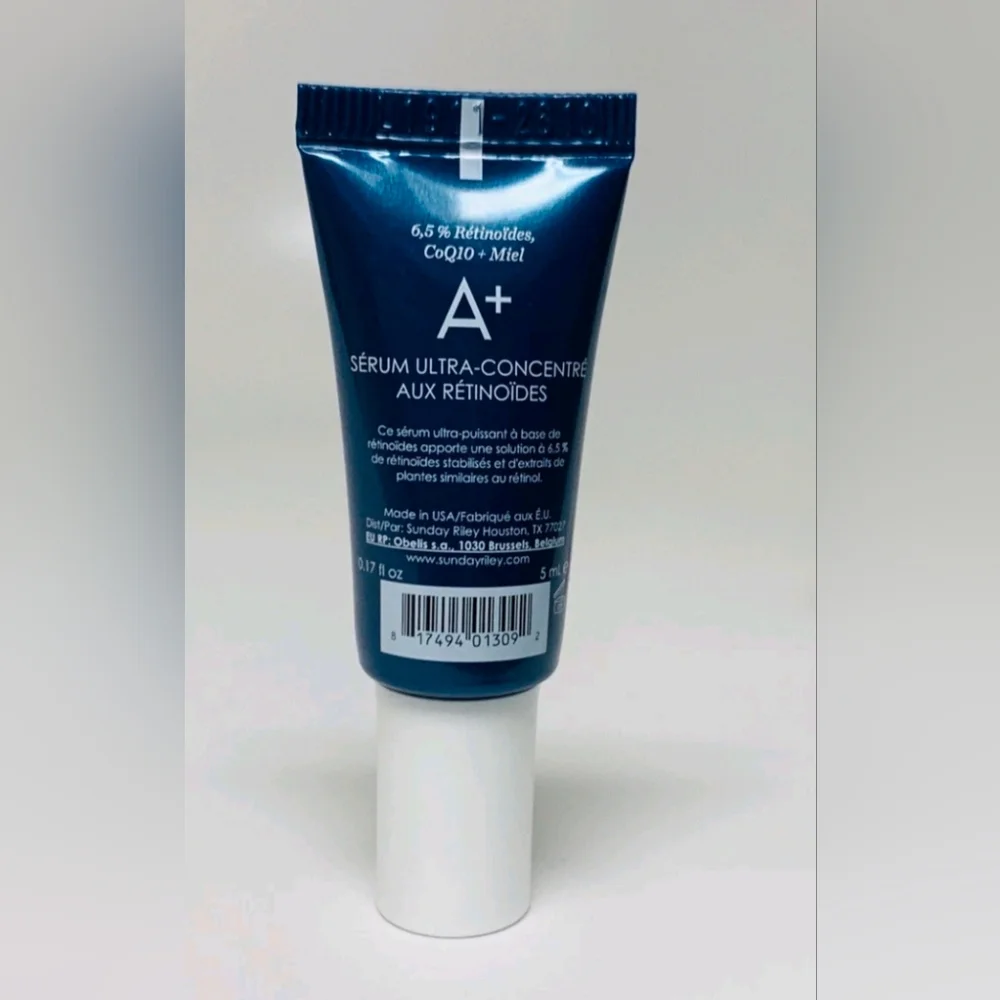 Sunday Riley A+ High Dose Retinoid Serum - Travel Size - Picture 2 of 2